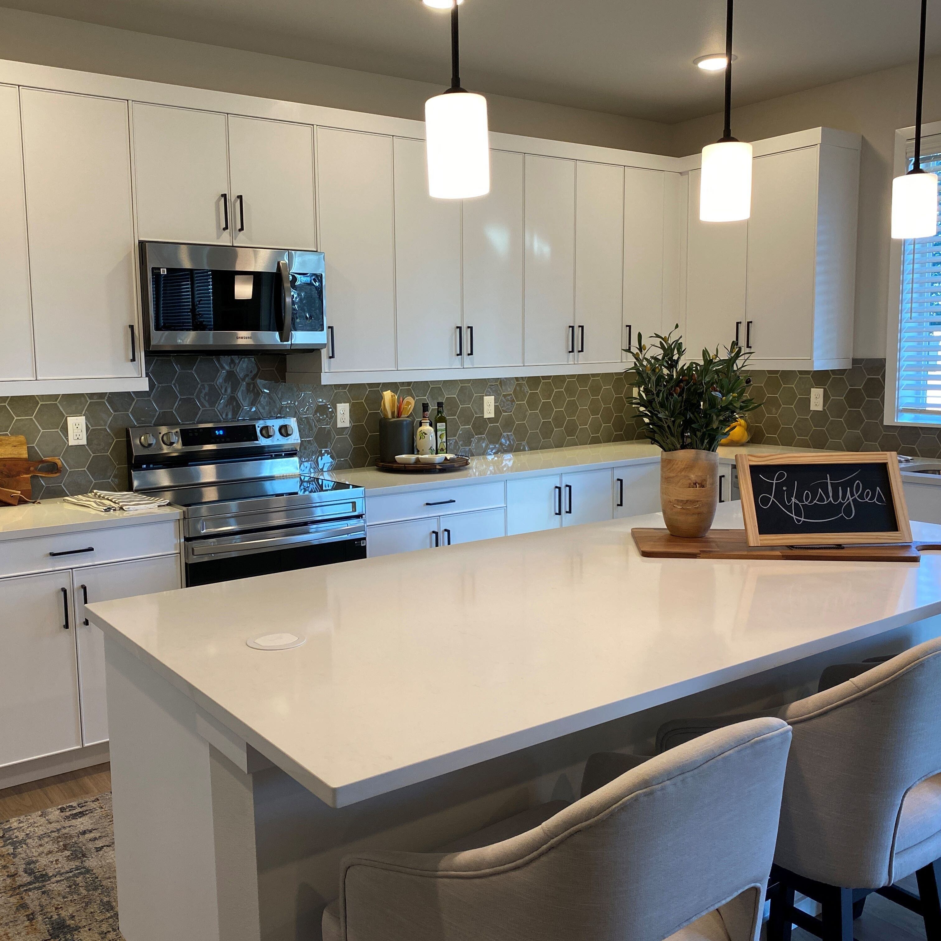 TP34_Cedar Model Kitchen smaller